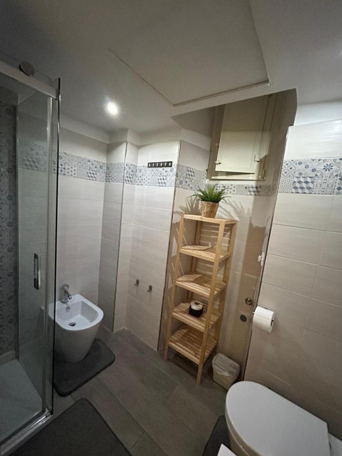 Alex Rhome Apartment Roma Exterior foto